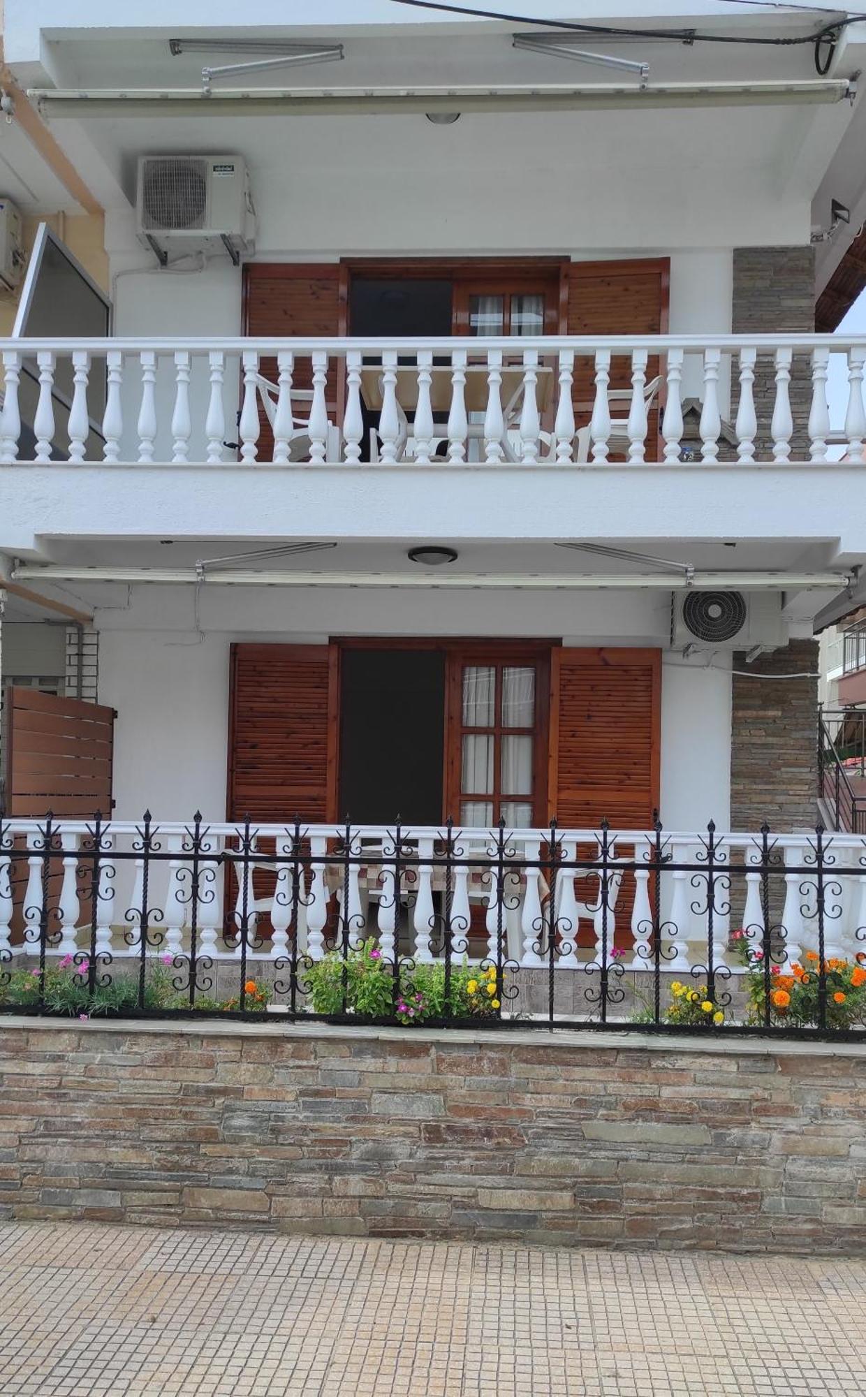Apartments Bella Casa Paralía Екстериор снимка